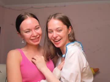 girl
        totallyspice cam image #4478029