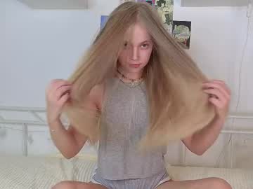 girl
        appr0ved cam image #6115558