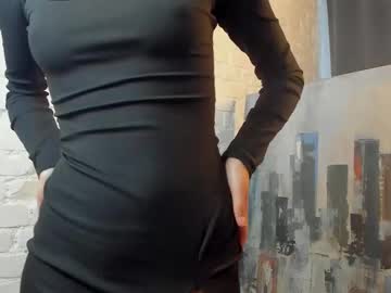 girl
        bellauwuwell cam image #6660702