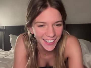 girl
        oliviahansleyy cam image #5933301