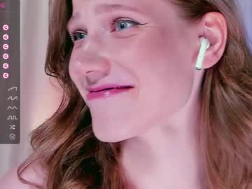 girl
        elastigirll cam image #4966985