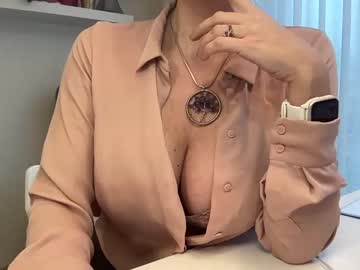 girl
        naturalsuperblondie cam image #3405735