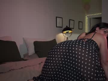 girl
        jadeperez_ cam image #5198559