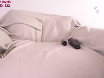 girl
        princessasiana cam image #3069690