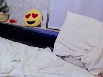 girl
        your_asya cam image #744460