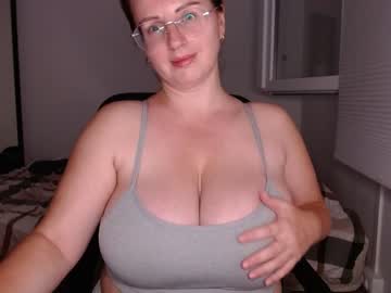 girl
        gentle__woman cam image #1957935