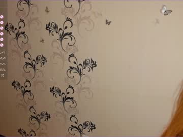 girl
        mila_milka_ cam image #2582338