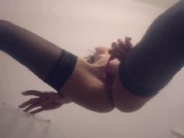 girl
        misslullu cam image #5639872