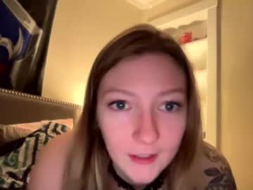 girl
        kittygirl9723 cam image #1263424