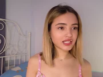 girl
        babyface_cb cam image #4107761