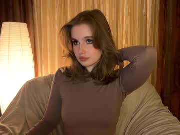 girl
        cute_siberian_girl cam image #3601343