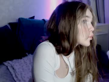 couple
        alyx1 cam image #3868408