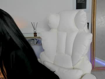 girl
        moniqueeass cam image #4526527