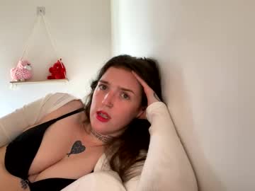 girl
        amyyyoxxo cam image #6395451