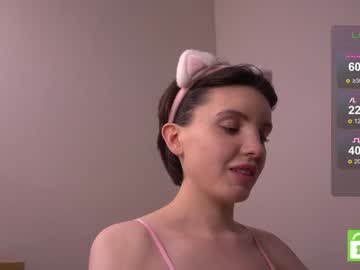 girl
        flame_palm_ cam image #5021747