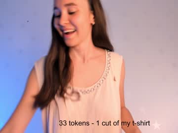 girl
        elliehunt cam image #2135003