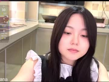 girl
        liunana cam image #6846664