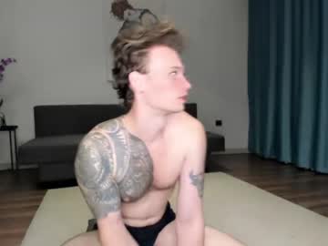 couple
        twerk_dance_live cam image #2689732