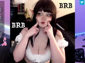 girl
        lilypixel cam image #4989613