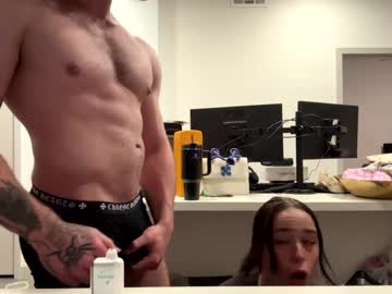 couple
        alexilottt cam image #5789544