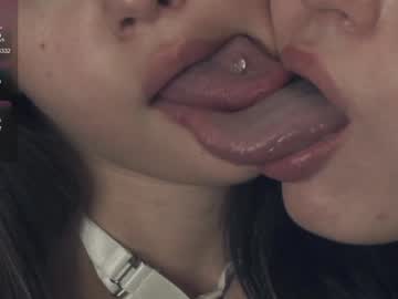 couple
        vivid_girls cam image #4512064