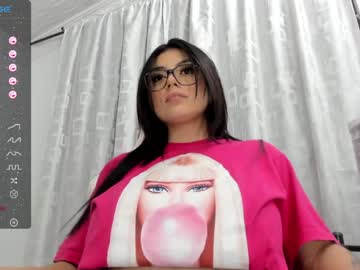 girl
        kaliffa_zoe cam image #2994434