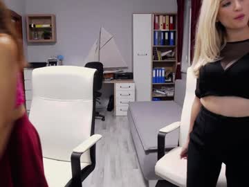 couple
        cute00kiara cam image #5239539