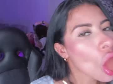 girl
        swt_molly cam image #4014237