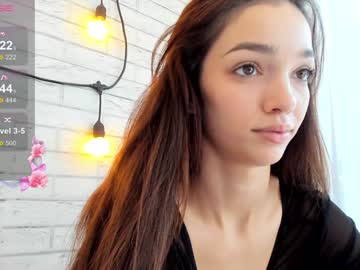 girl
        sassyt33n cam image #4964657
