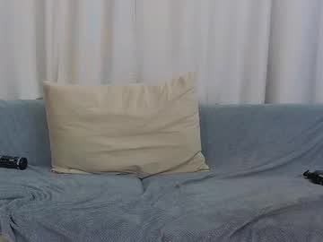 couple
        honey_bunny_96 cam image #6950841