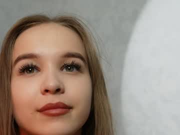 girl
        yeepshyy cam image #5263299