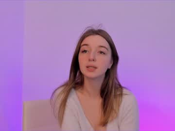 girl
        elizabeth__gray cam image #380829