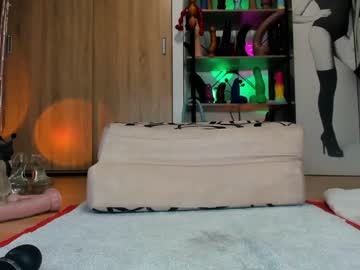 girl
        anal_queen_mona cam image #3550918