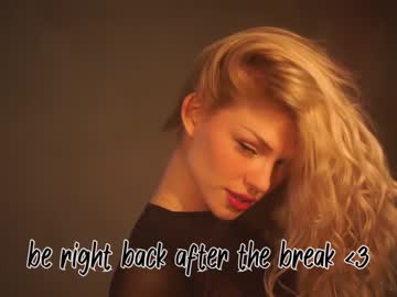 girl
        liamurr cam image #1164936