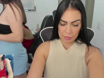 couple
        emillybrowm cam image #5427052