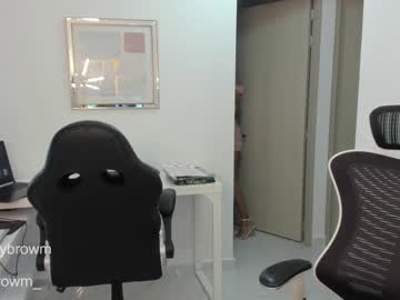 couple
        emillybrowm cam image #4196817