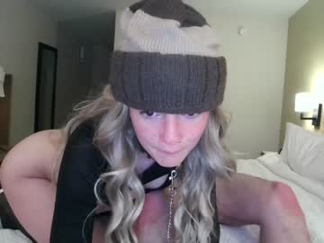 girl
        pixelatedprincess cam image #3740267