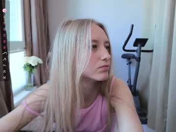 girl
        angeellina cam image #6690321