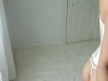 girl
        littlegreekflower cam image #6403309