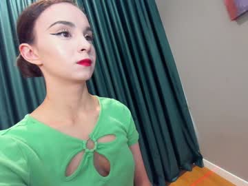 girl
        ehotlovea cam image #6830724