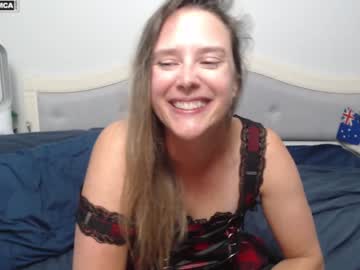girl
        bluexstacey cam image #4391465