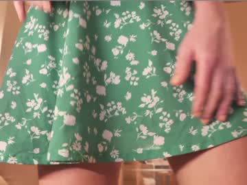 girl
        saltedhoney cam image #189222