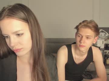 couple
        yourher0in cam image #4448670