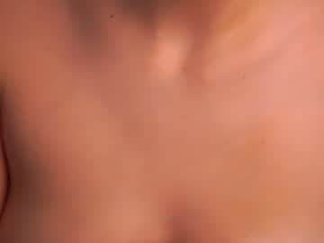 girl
        jeanfrancoa cam image #3719422