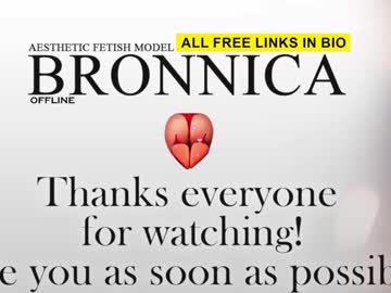 girl
        bronnica cam image #4651609