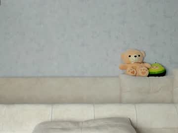 girl
        oxybanny cam image #4014847