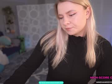 girl
        asiri_ocean cam image #4753101