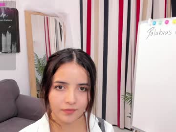 girl
        raychell_black cam image #6490780