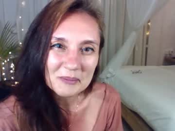couple
        goddess_marylin cam image #2551534
