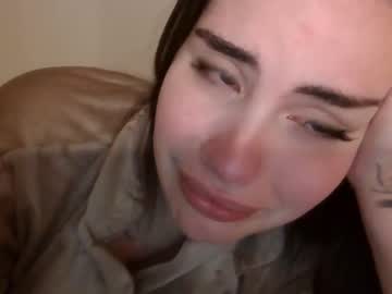 girl
        chloekittenuk cam image #3904206